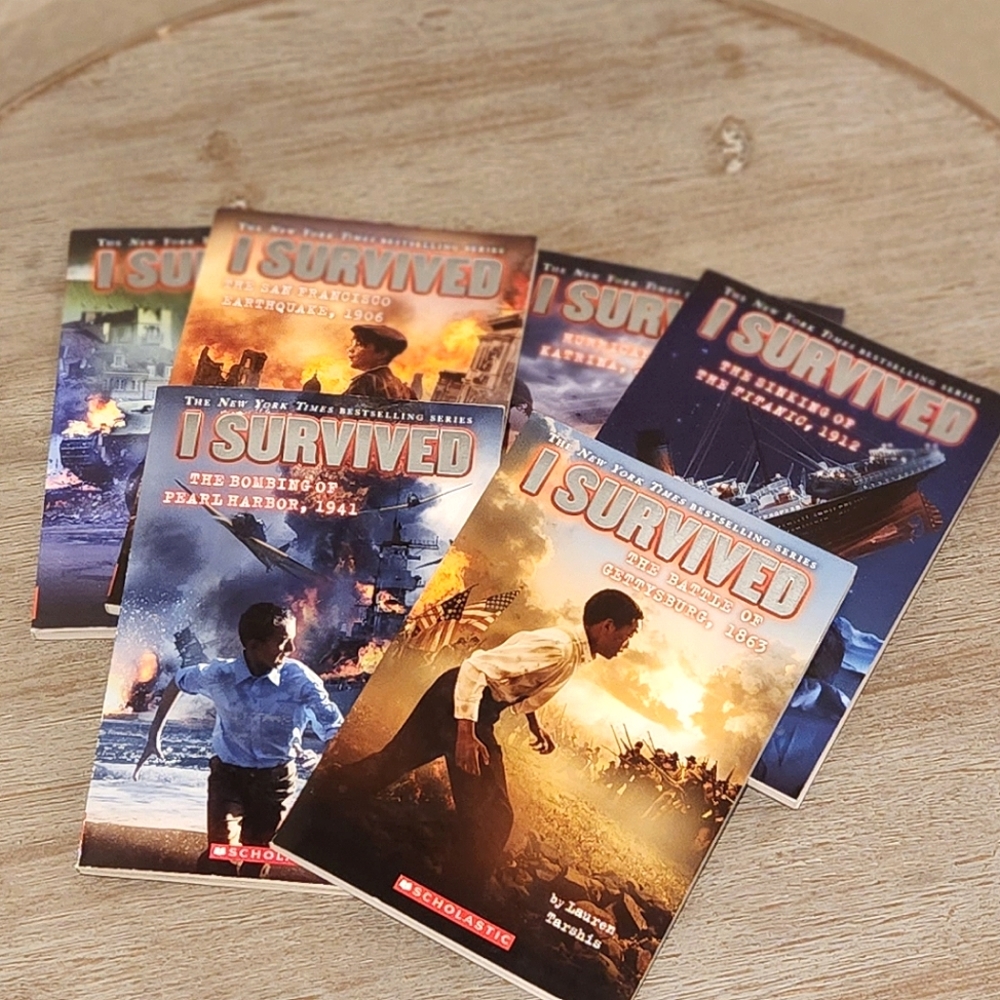 "I Survived" Bundle Of 5 Books